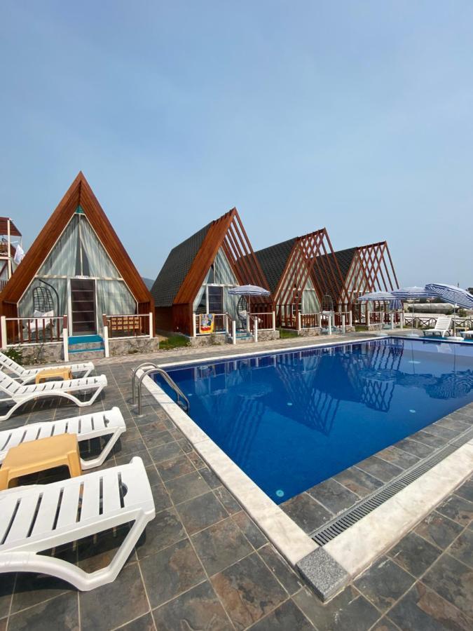 Bu Bungalow Hotel デムレ エクステリア 写真