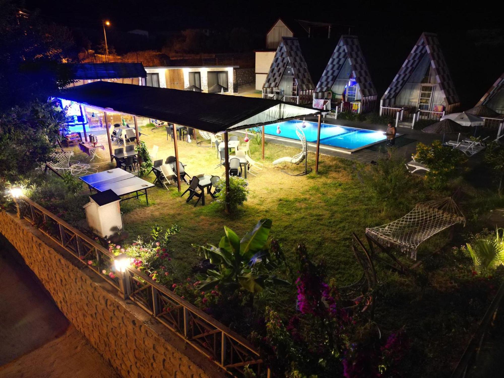 Bu Bungalow Hotel デムレ エクステリア 写真