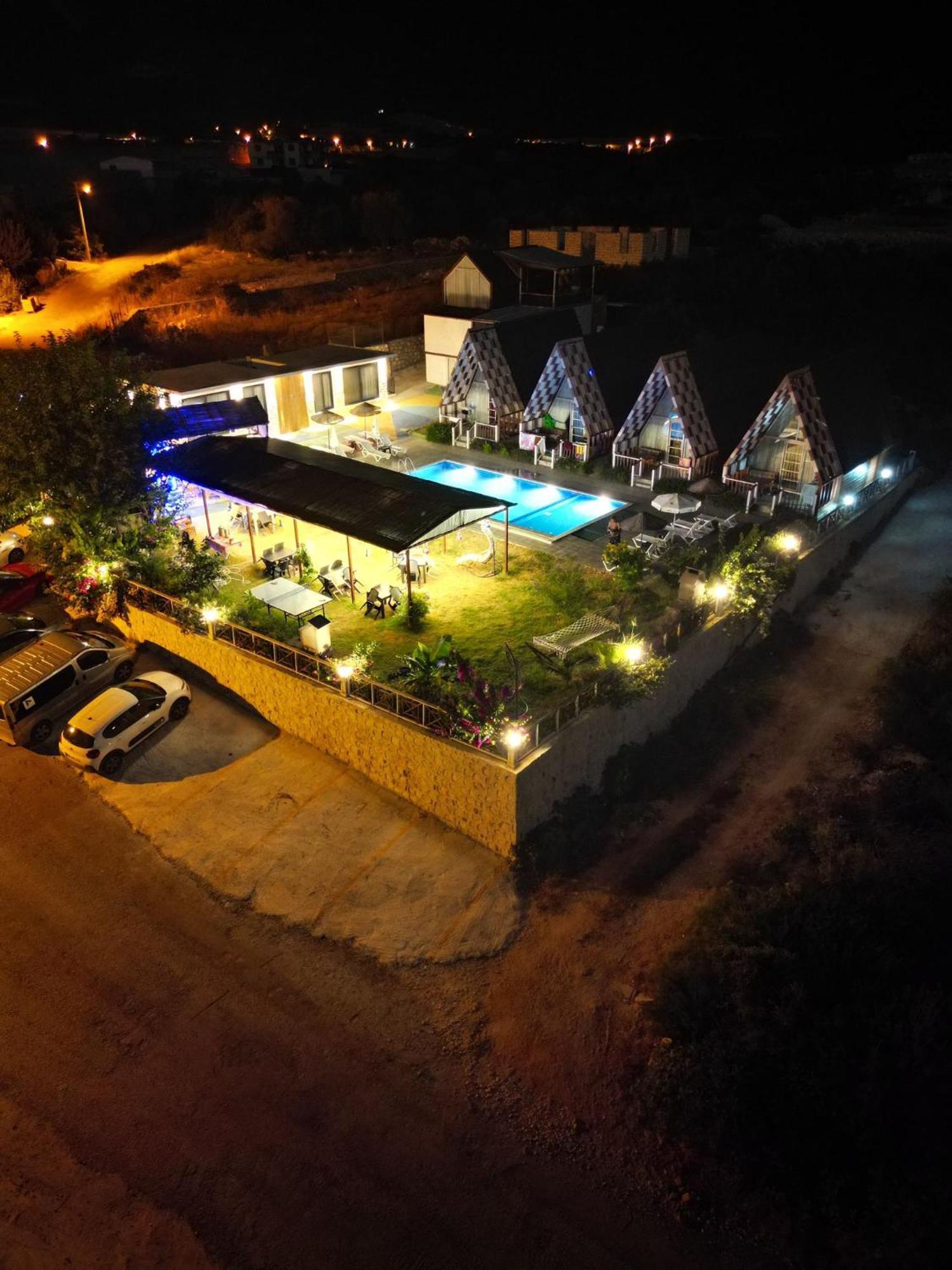 Bu Bungalow Hotel デムレ エクステリア 写真